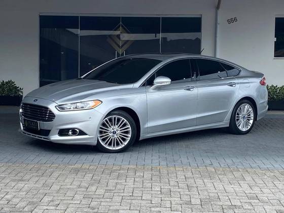 FORD FUSION 2.0 TITANIUM AWD 16V GASOLINA 4P AUTOMÁTICO FORD FUSION 2.0 TITANIUM AWD 16V GASOLINA 4P AUTOMÁTICO